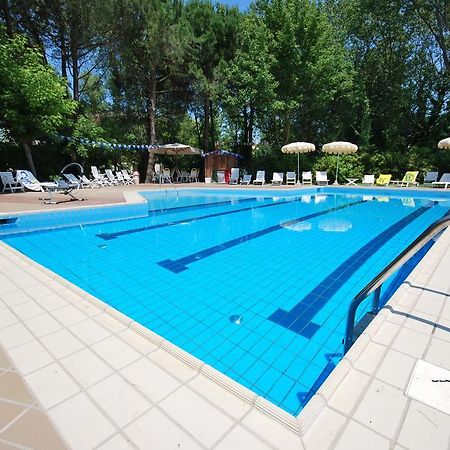 Hotel Plutone Cervia Eksteriør billede