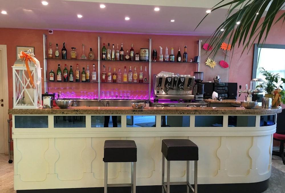 Hotel Plutone Cervia Eksteriør billede