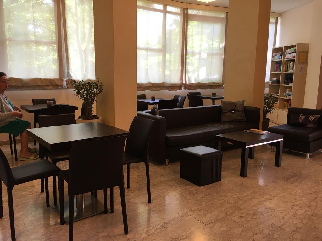 Hotel Plutone Cervia Eksteriør billede